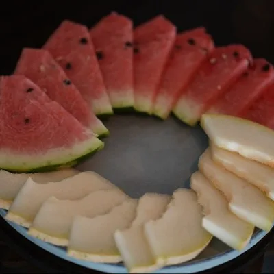Сезонные фрукты (арбуз-дыня)